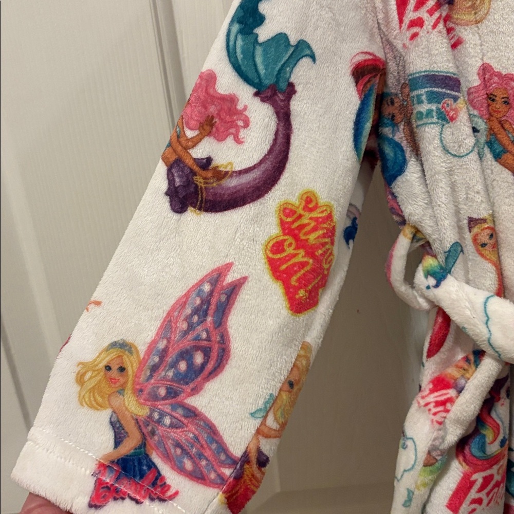 Barbie Mermaid Plush Robe - Picture 4 of 8